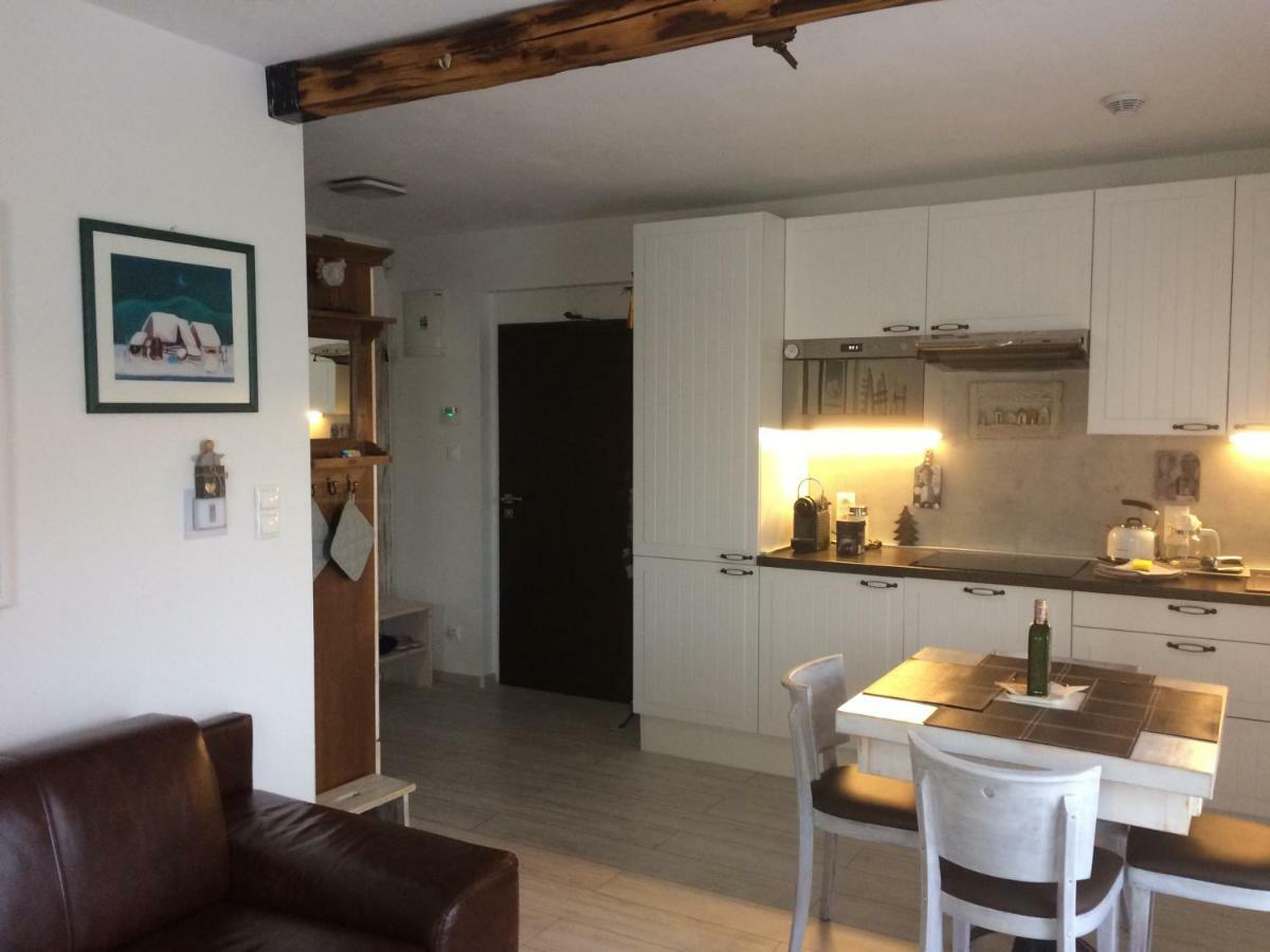 Maliarik – Apartmán Deluxe Demänovská Dolina Exterior foto